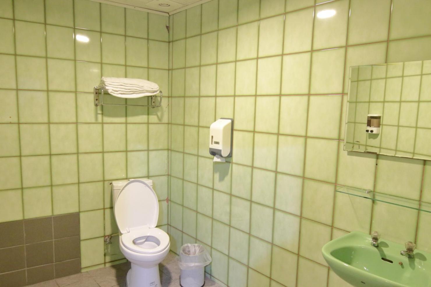 Baoshan Hotel Чжунлі Екстер'єр фото
