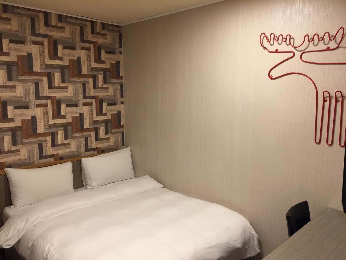Baoshan Hotel Чжунлі Екстер'єр фото